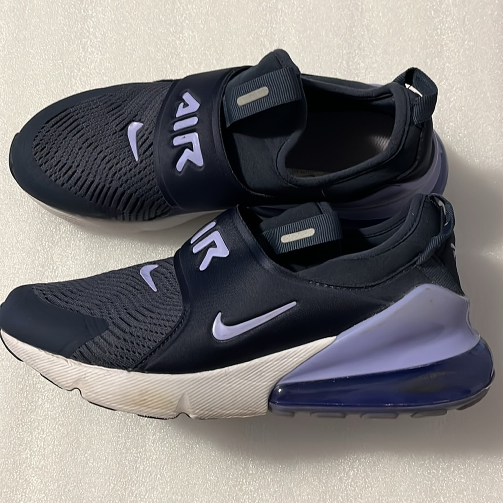NIKE Air Max 27C Sneakers Size 5.5Y